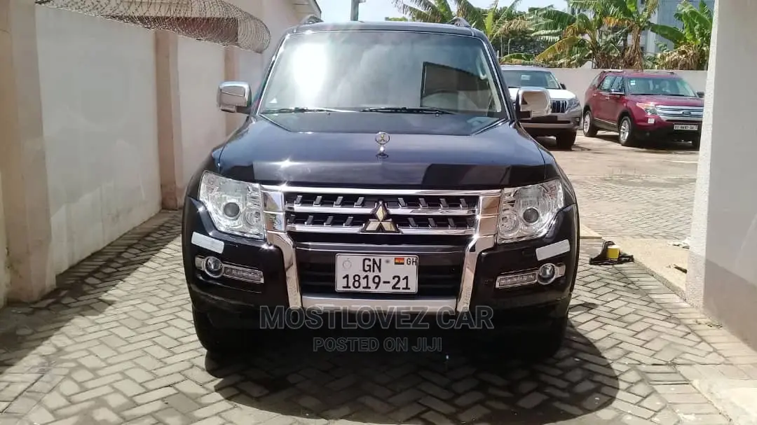 Rent a Vehicles. Prado and Pajero for Rent. Landcruisers V8