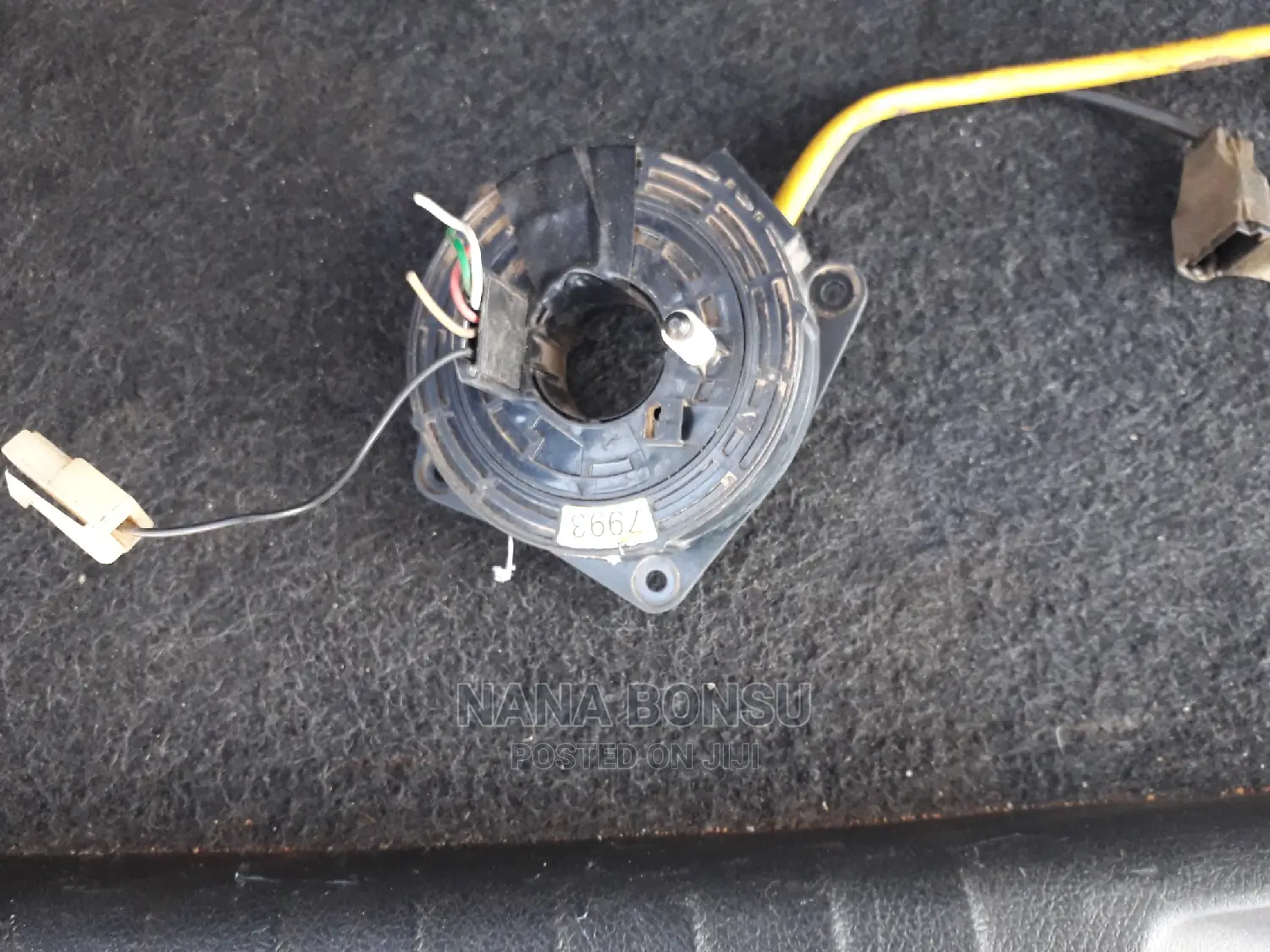 Chevrolet Spark Horn Plate