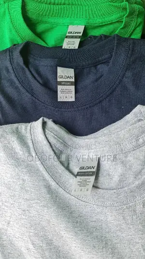 Original Gildan Plain T-Shirts From USA . °