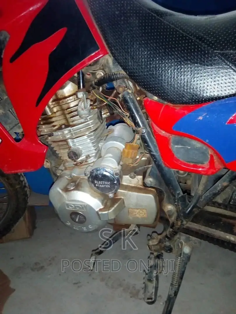 Yamaha Gear 2009 Red