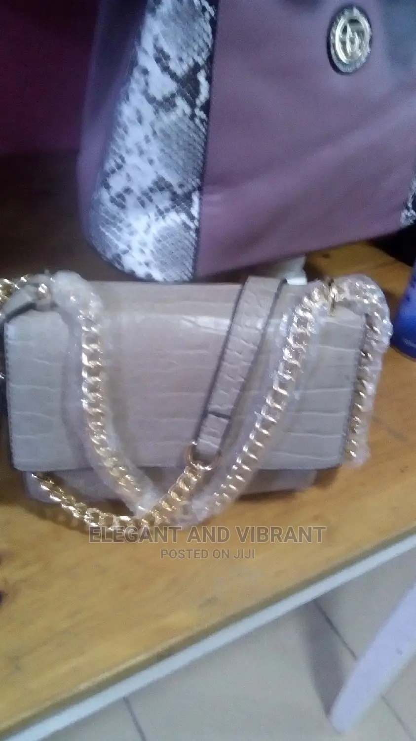 Ladies Cross/ Shoulder Bag