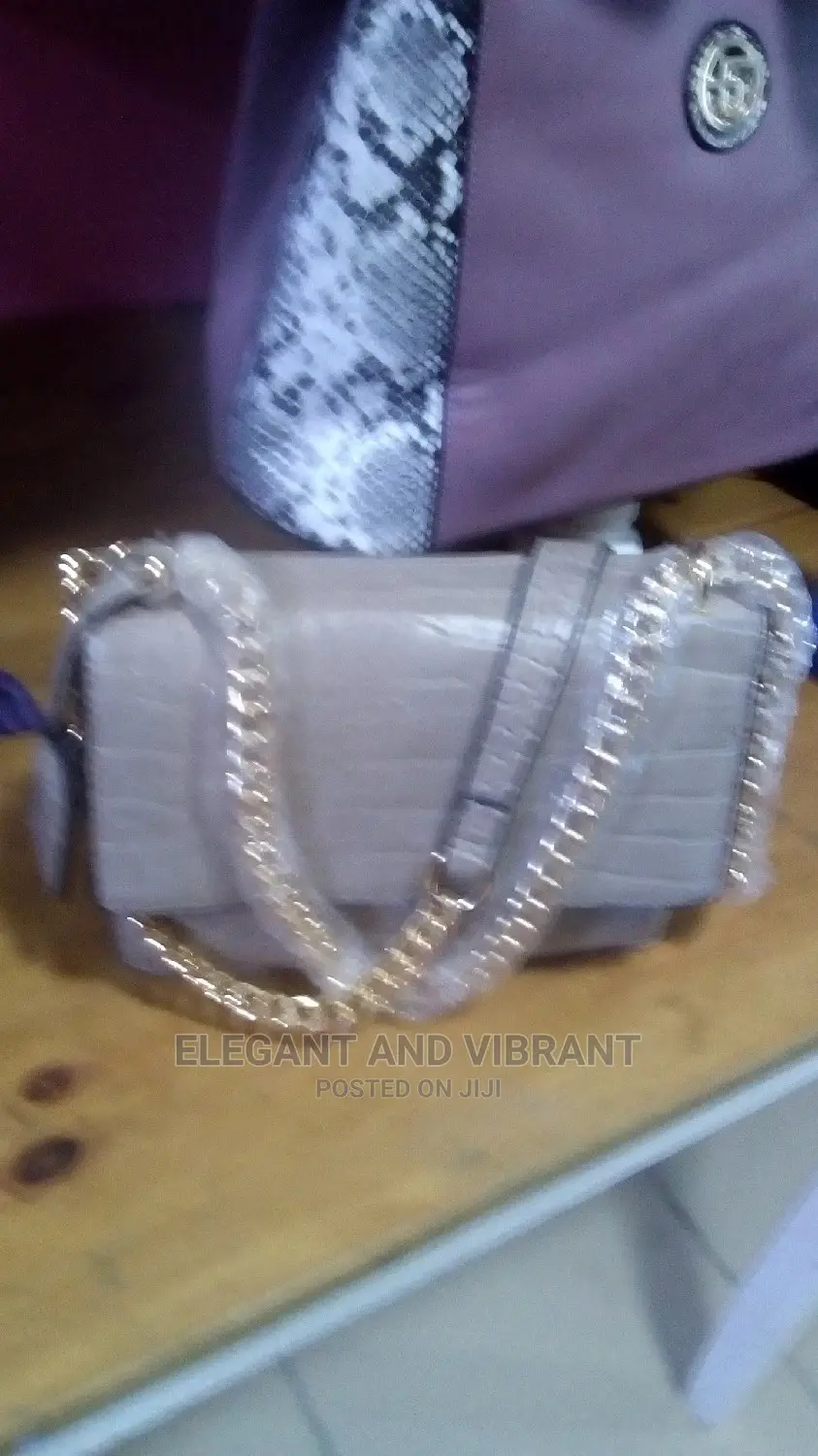 Ladies Cross/ Shoulder Bag