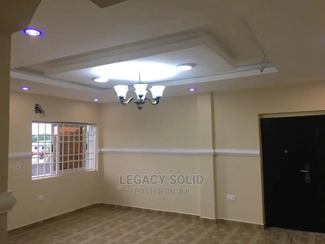 2bdrm Apartment in Legacy Consult, Ledzokuku-Krowor for rent