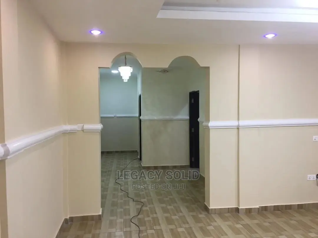 2bdrm Apartment in Legacy Consult, Ledzokuku-Krowor for rent