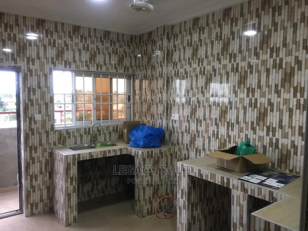 2bdrm Apartment in Legacy Consult, Ledzokuku-Krowor for rent