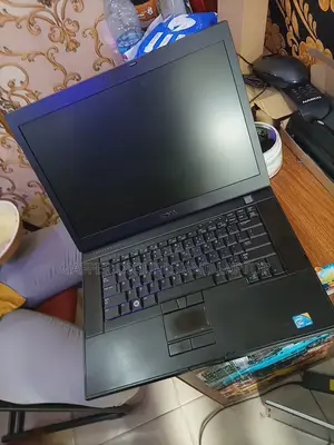 New Laptop Dell Latitude E5440 4GB Intel Core 2 Quad HDD 320GB