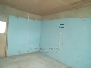 1bdrm House in New Town for rent