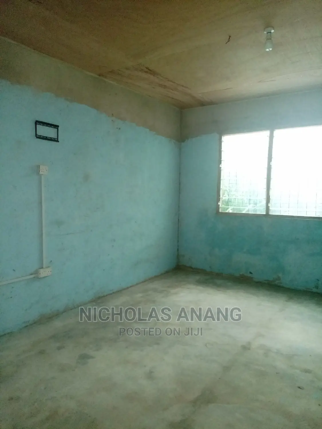 1bdrm House in New Town for rent