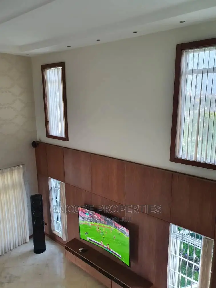 4bdrm Mansion in Airport Hills, Cantonments for Sale