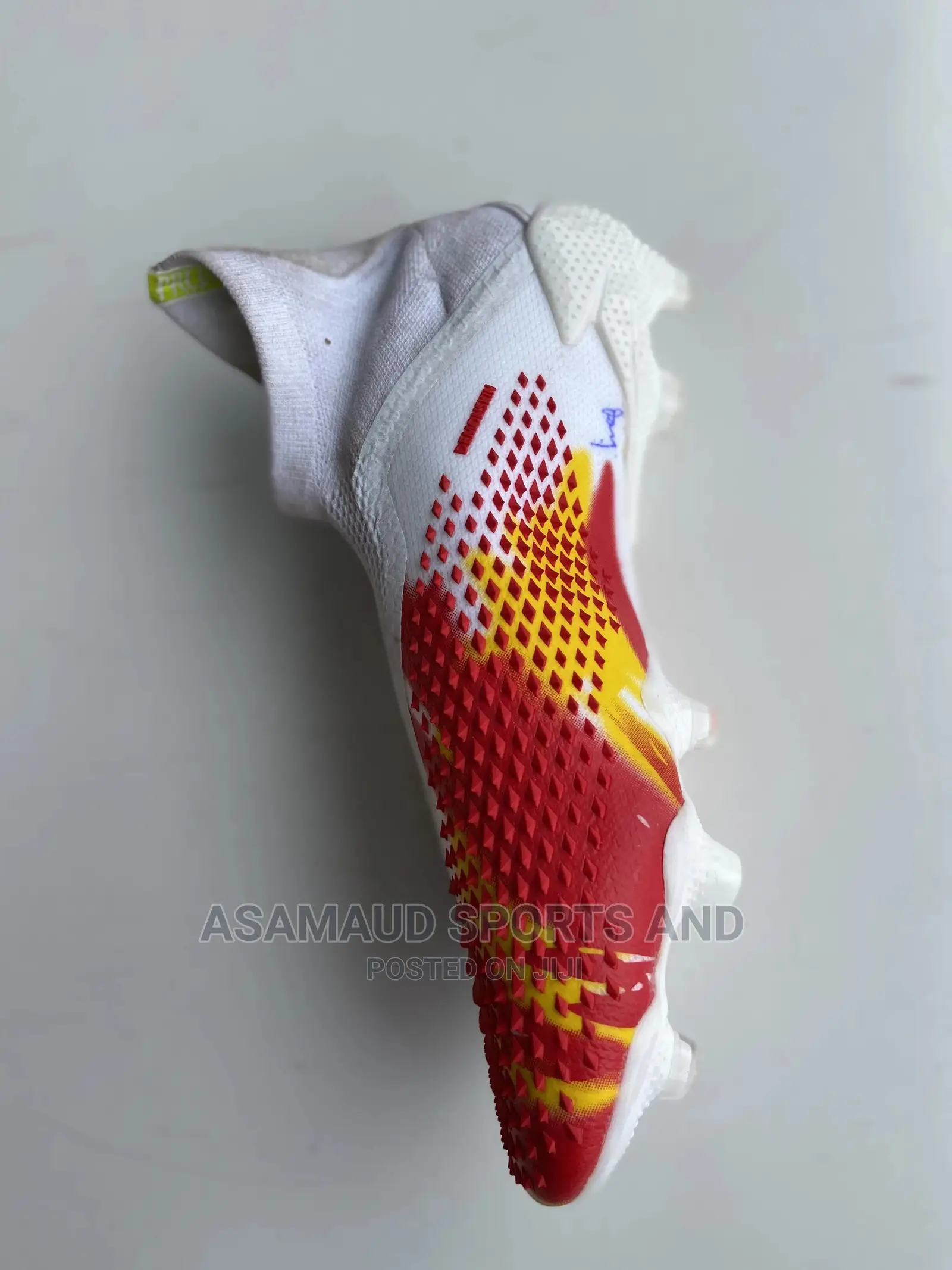 Kids Football Boot at Cool Price