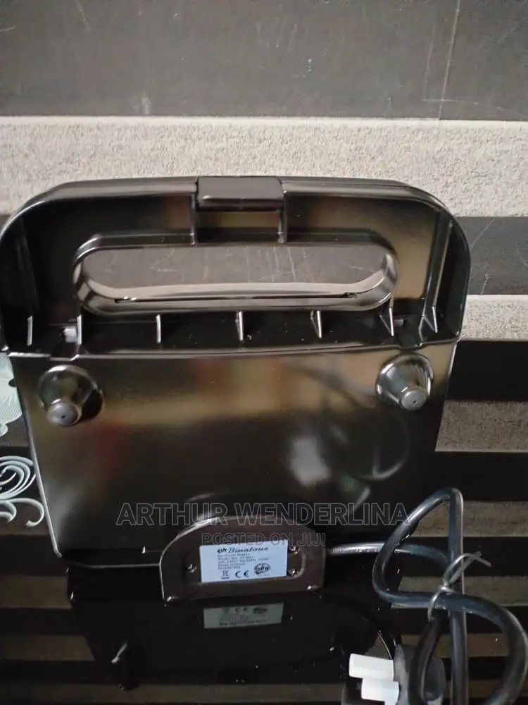 Binatone Binatone Sandwich Maker ST 801- Black