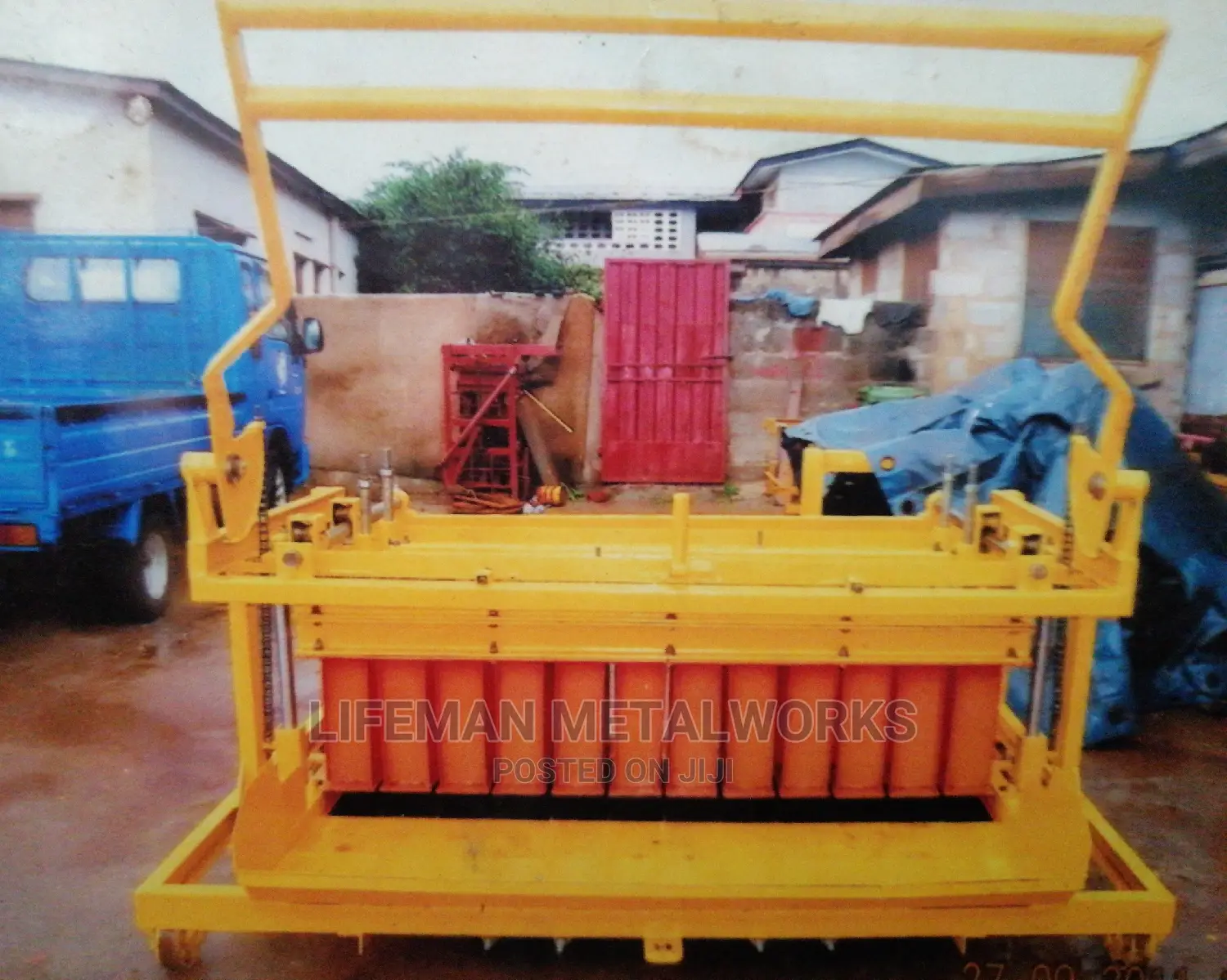 Egg Laryer Block Making Machine