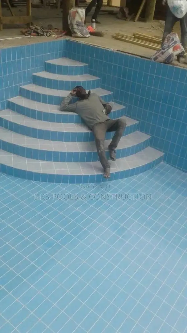 Swimming Pool Contractor
