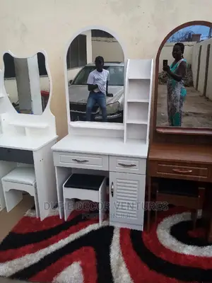 Promotion of Wooden Dressing Mirror