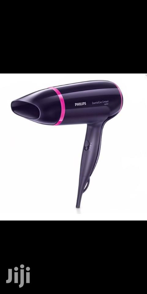 PHILIPS Hair Dryer