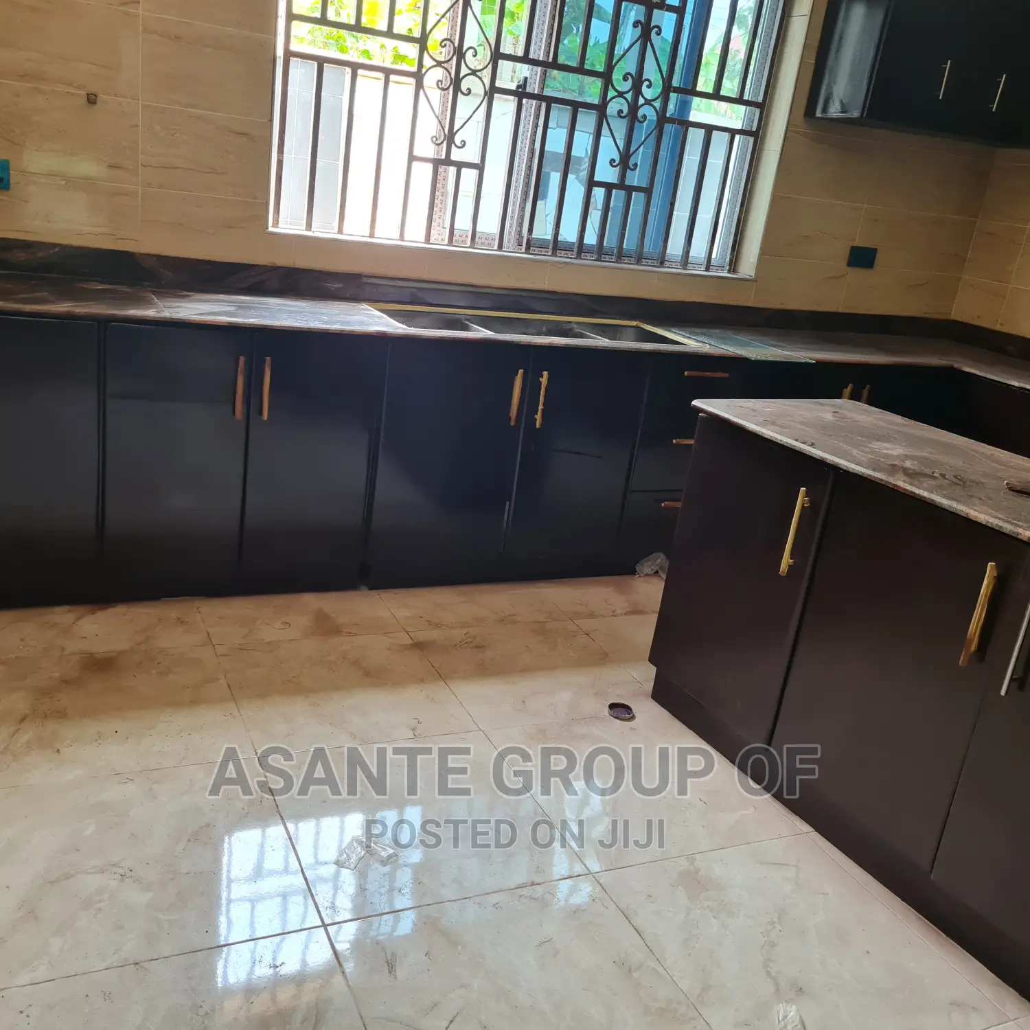 Quality and Affordable Modern Kitchen Cabinets
