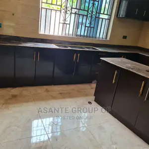 Quality and Affordable Modern Kitchen Cabinets