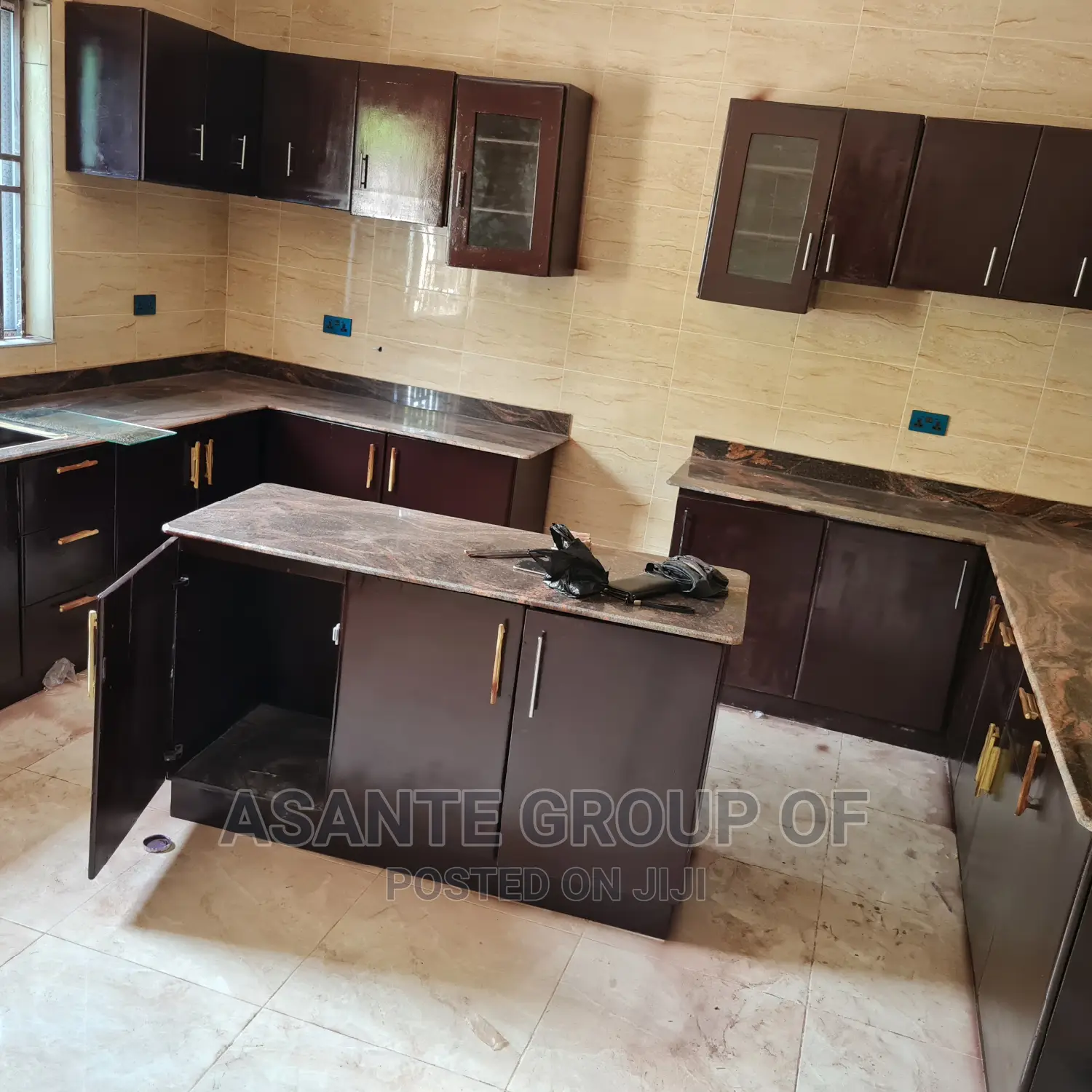 Quality and Affordable Modern Kitchen Cabinets