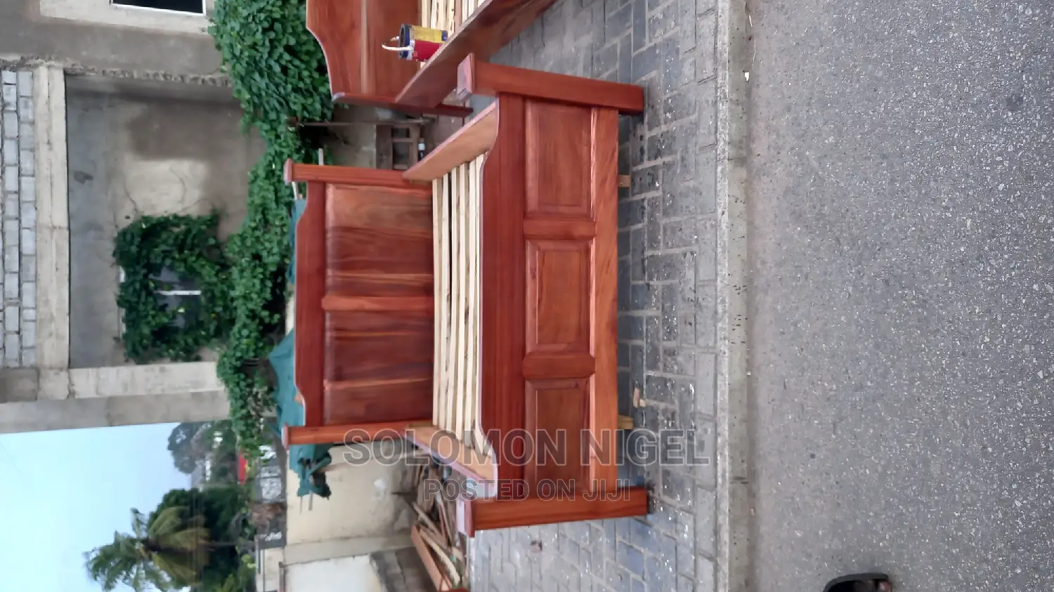 Pole Double Bed, 54"×75"