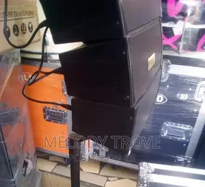Yamaha 4×4 Line Array PA Speaker System Combo