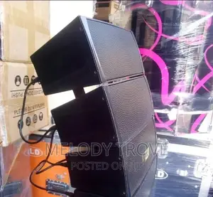 Yamaha 4×4 Line Array PA Speaker System Combo