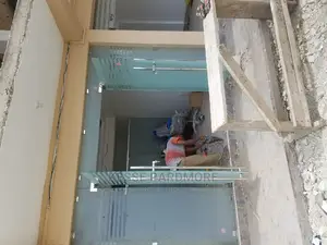 Frameless Glass Door