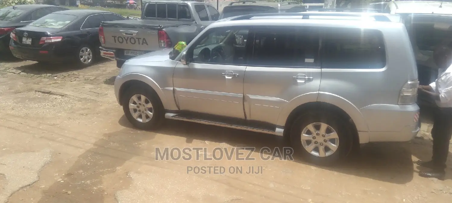 Car Rentals Mitsubishi Pajero for Rent in Ghana.