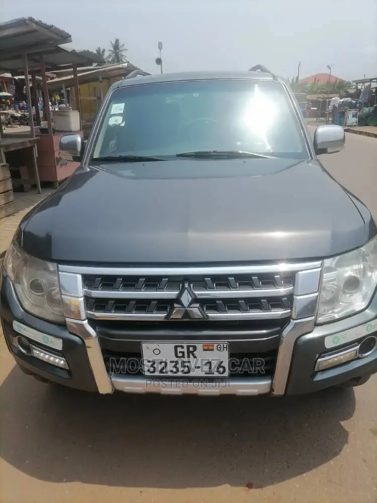 Car Rentals Mitsubishi Pajero for Rent in Ghana.