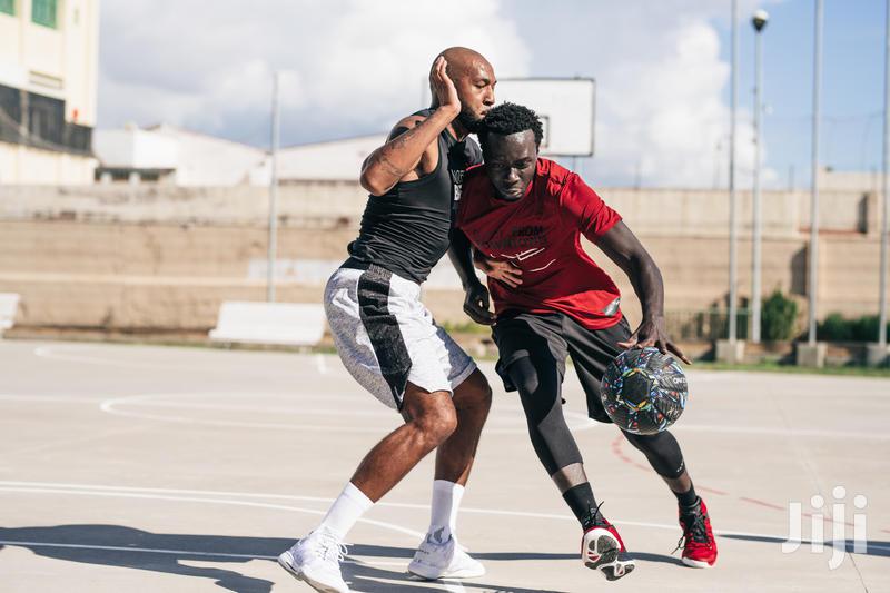 Basketball {Puncture-Proof}