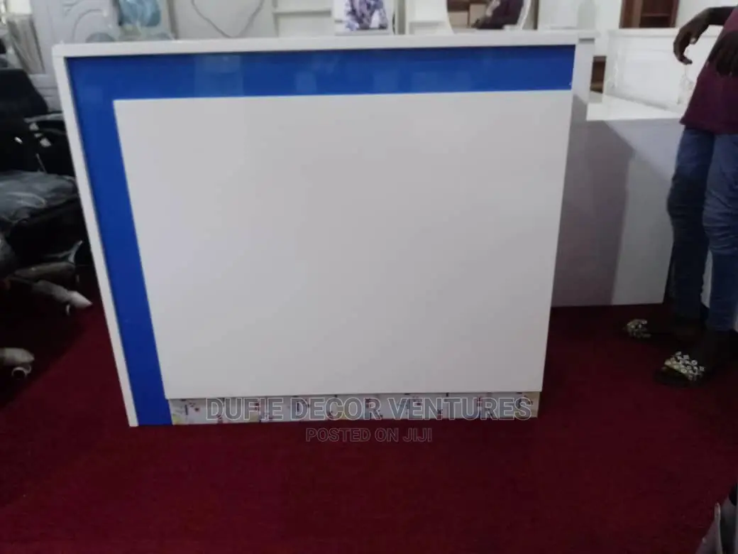 Promotion of Wooden Front Desk