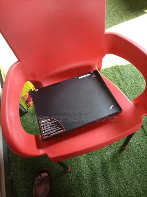 New Laptop Lenovo ThinkPad P70 4GB Intel Core 2 Duo HDD 160GB