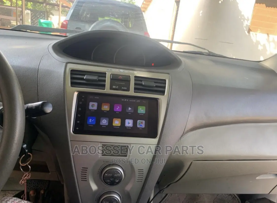 Toyota Vitz 2006 Android Player