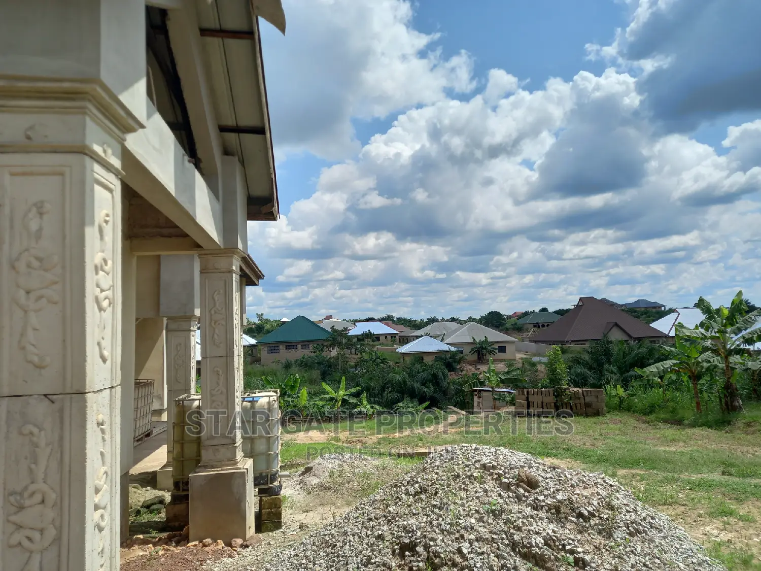 7bdrm House in Star Gate Properties, Kumasi Metropolitan for Sale