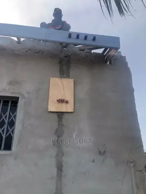 Commercial Electrician