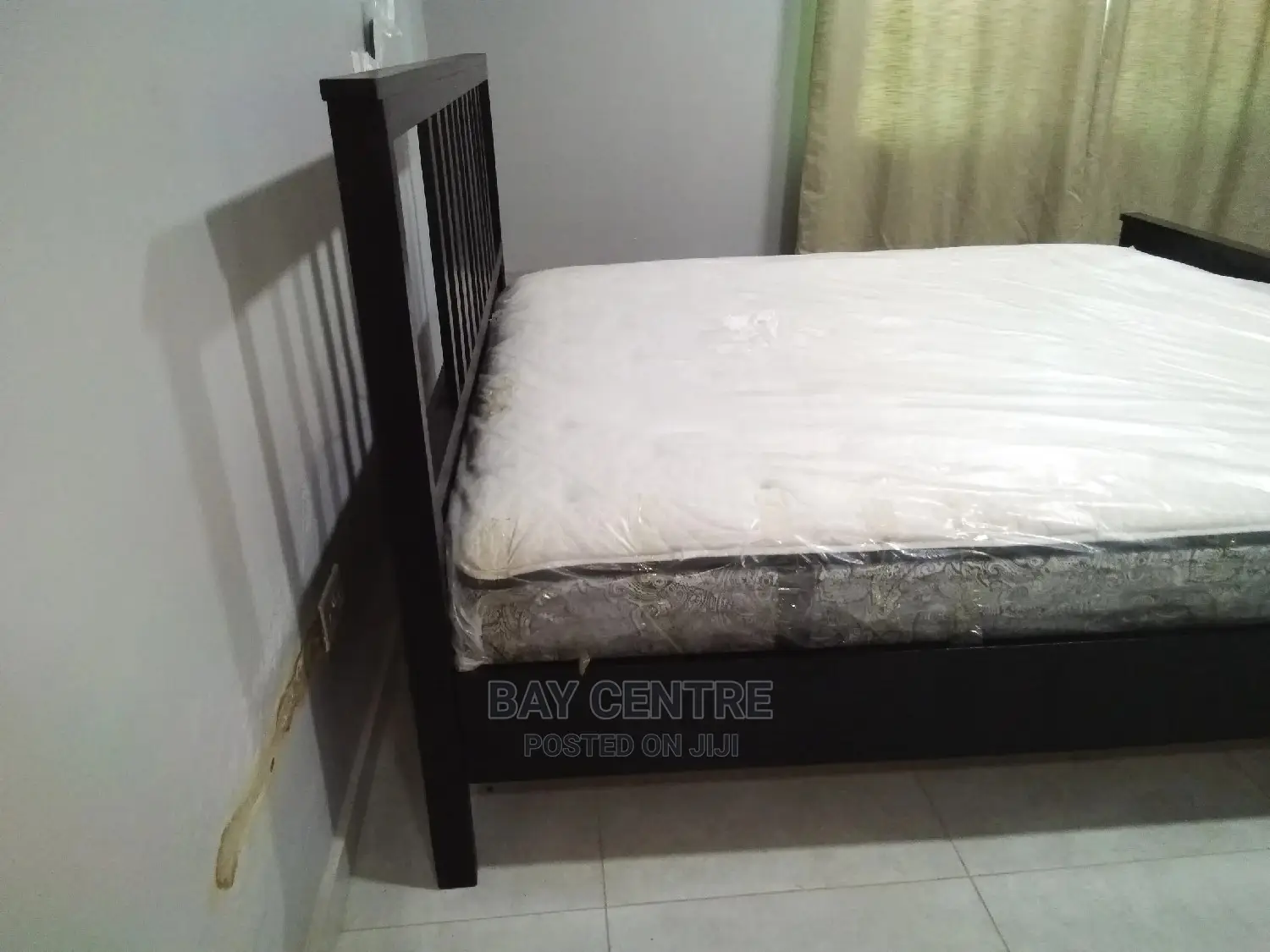 Black King Size Bed