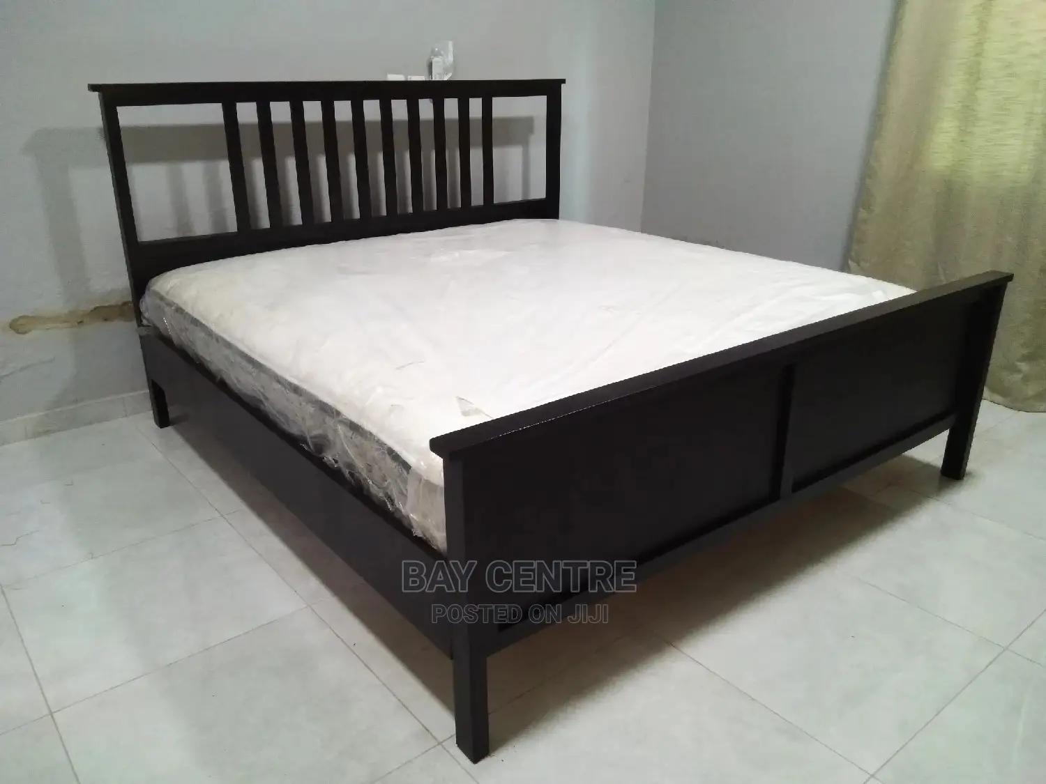 Black King Size Bed