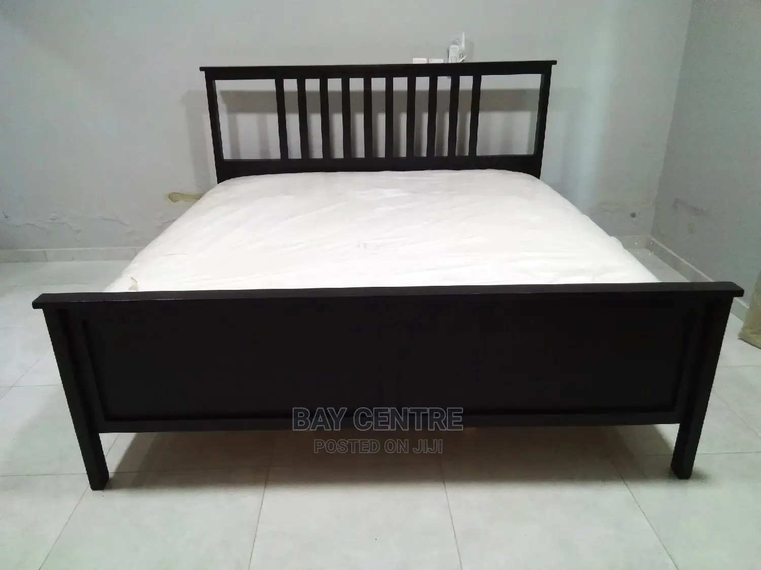 Black King Size Bed
