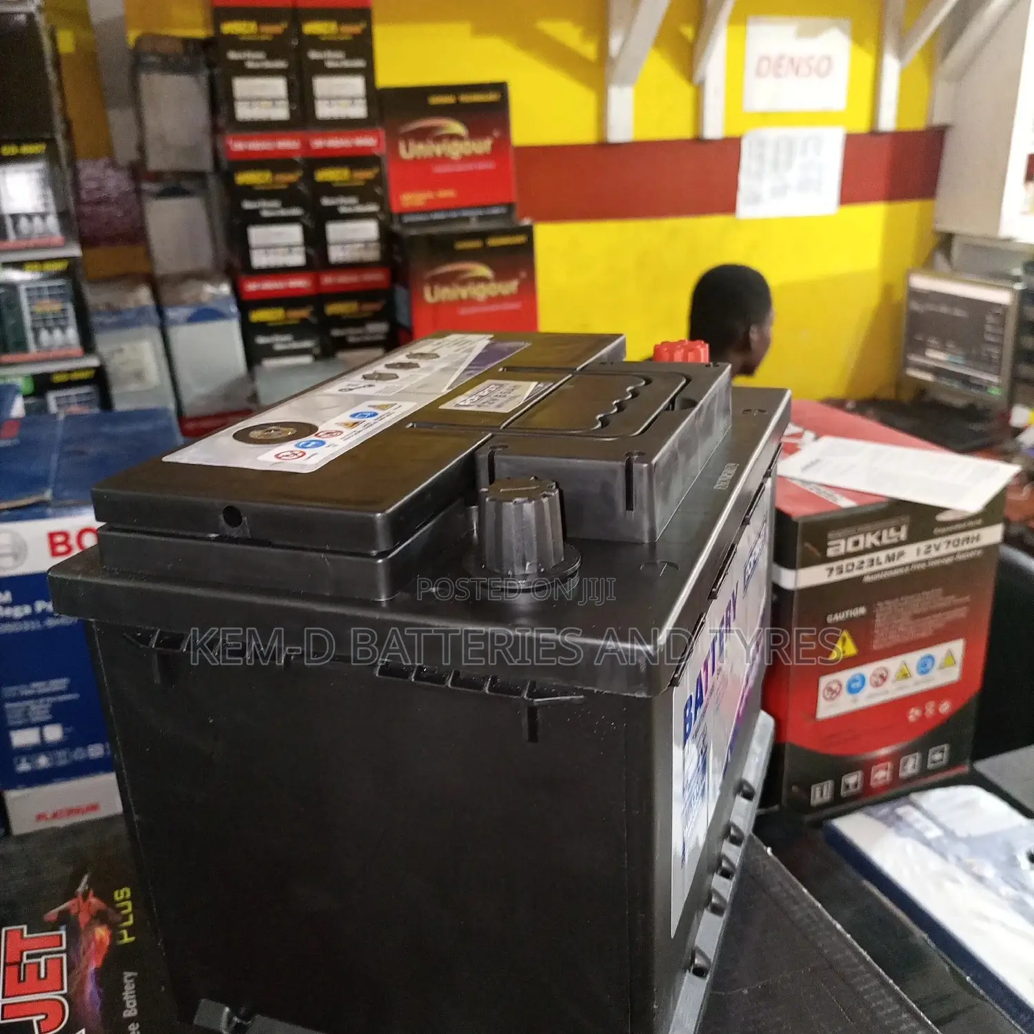 13 Plates Pofirst Battery + Delivery