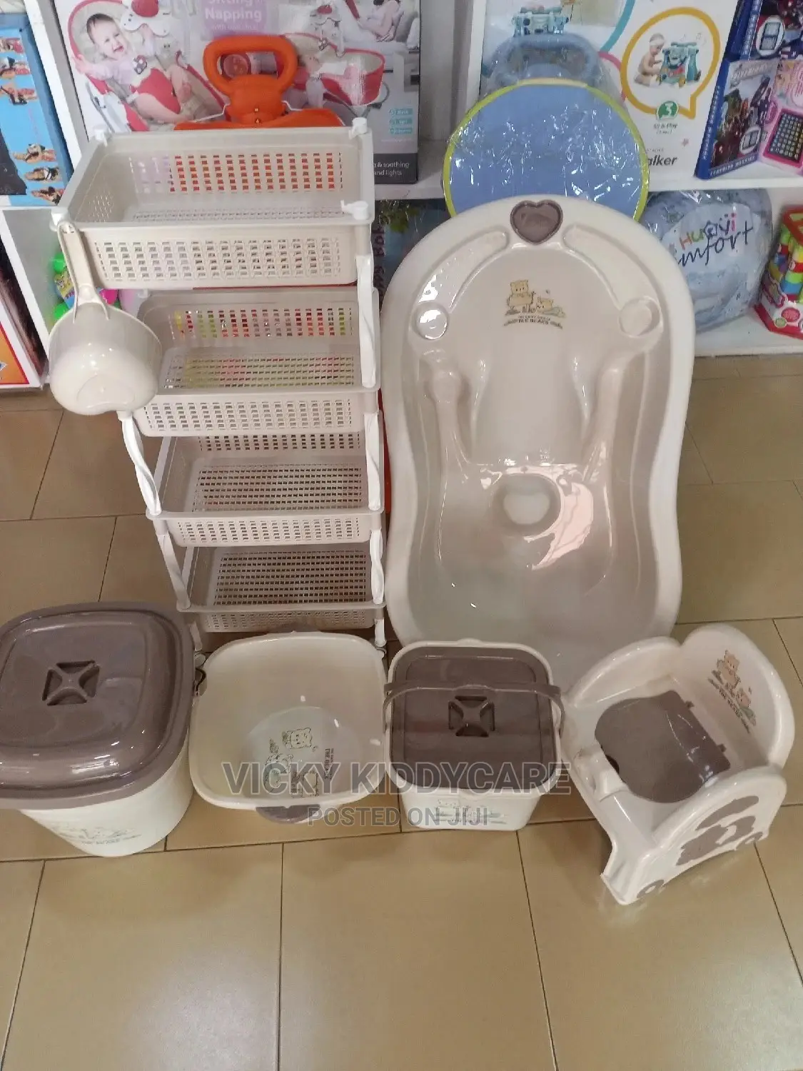 Baby Bath Set With Storage Stand