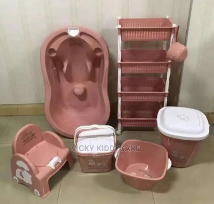 Baby Bath Set With Storage Stand