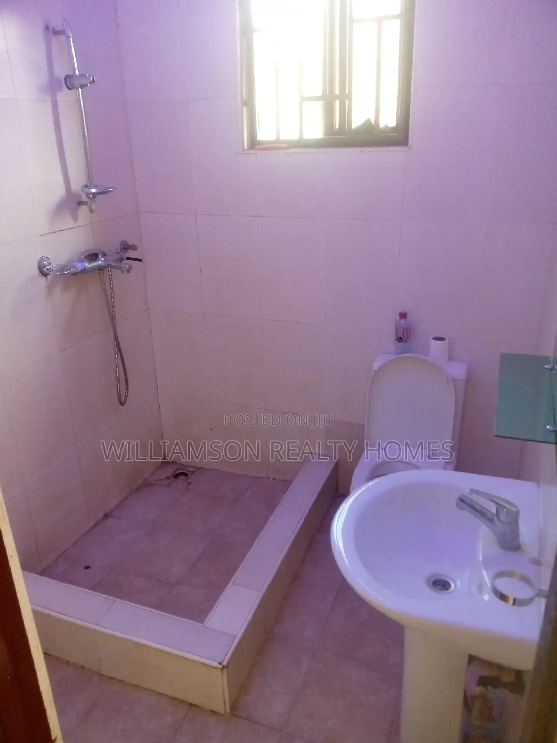 4bdrm House in Devtraco Estate, Spintex for rent