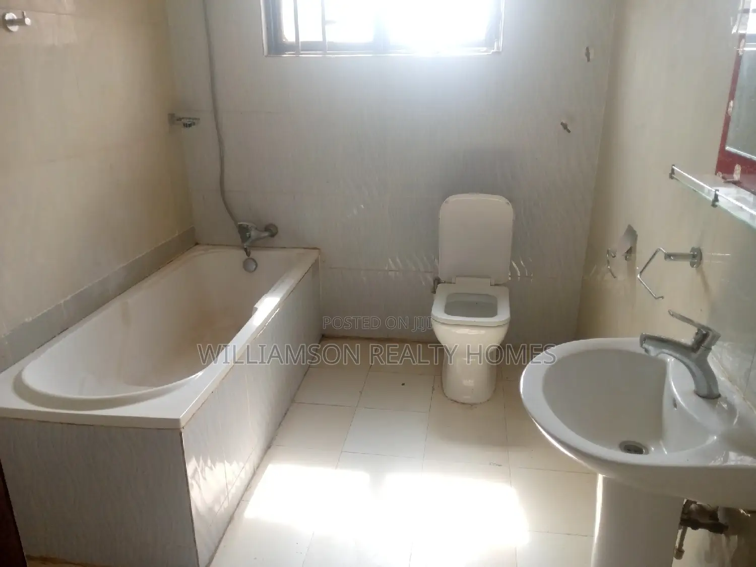 4bdrm House in Devtraco Estate, Spintex for rent
