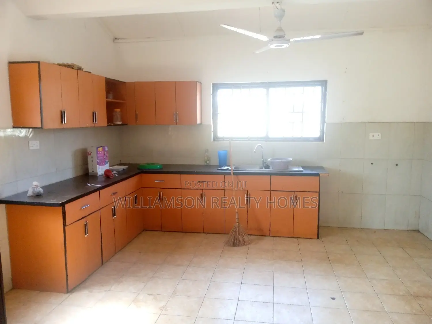 4bdrm House in Devtraco Estate, Spintex for rent