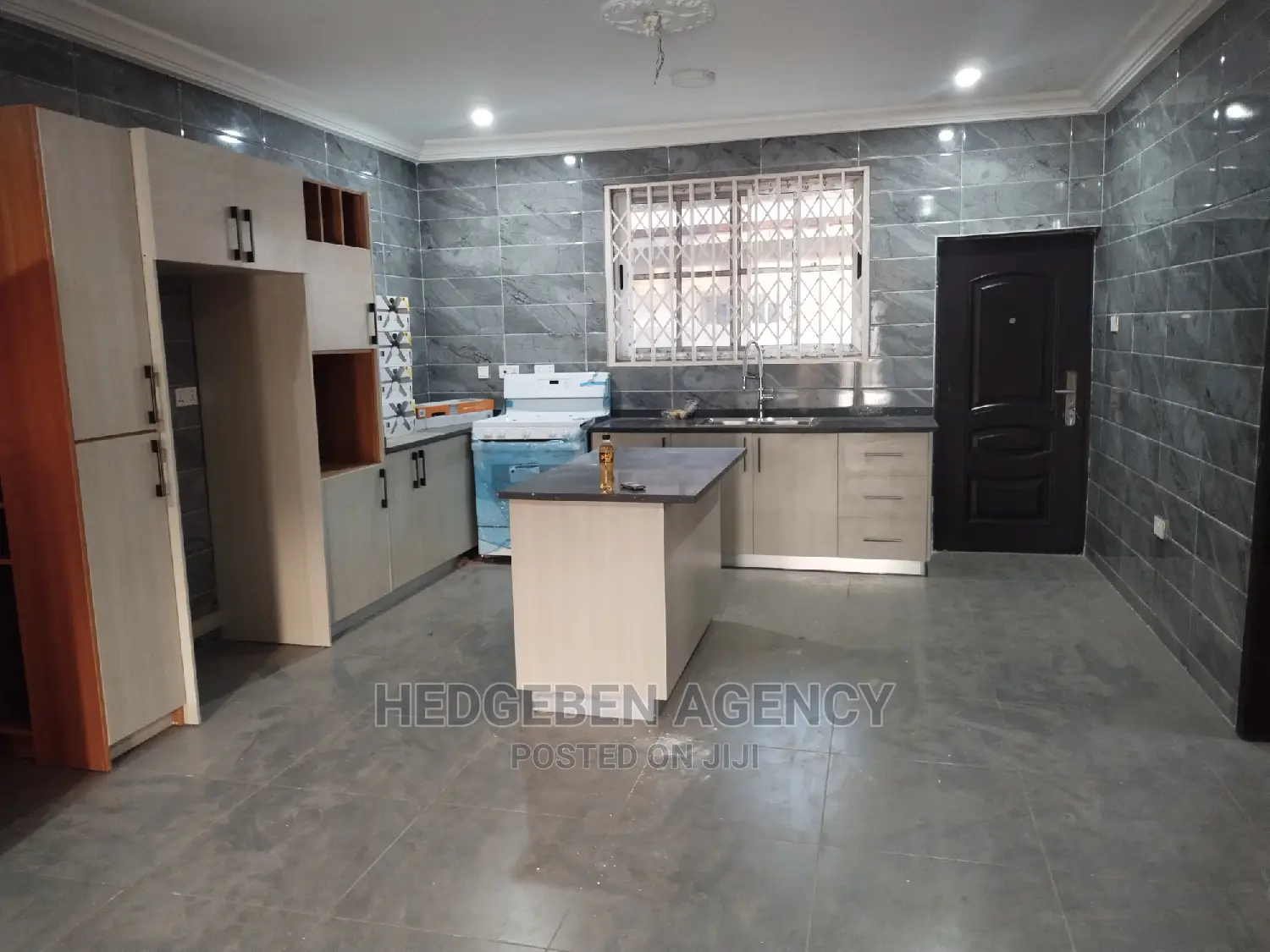 3bdrm Apartment in Oyarifa for rent
