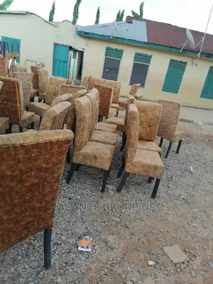 Quality and Affordable Bar Chairs