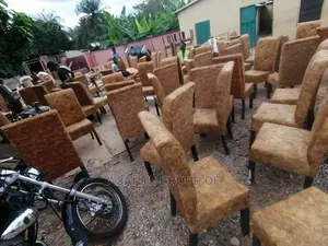 Quality and Affordable Bar Chairs