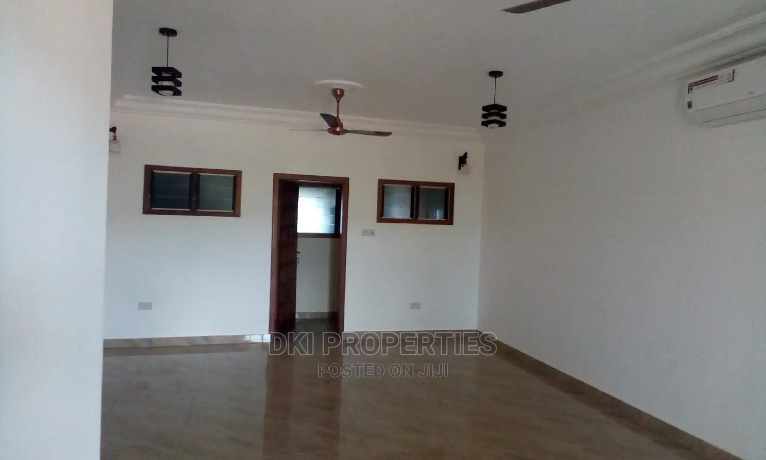 2bdrm Apartment in Oyibi, Valley View Area for rent