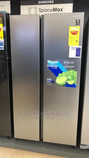 Samsung 647 LTRS Side by Side Refrigerator