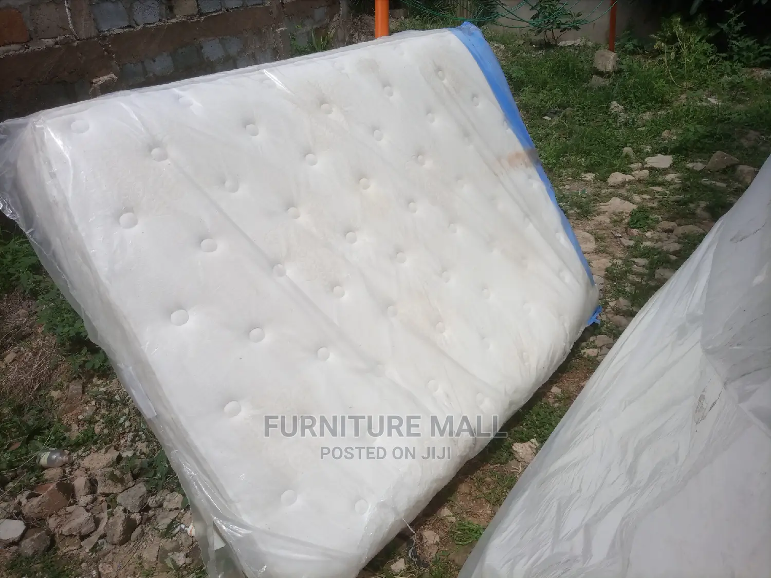 Classic Queen Size Mattress 80x60 Inches 13". Free Deliv