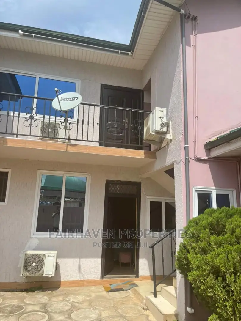 2bdrm Apartment in Tseaddo, Airport Residential Area for rent